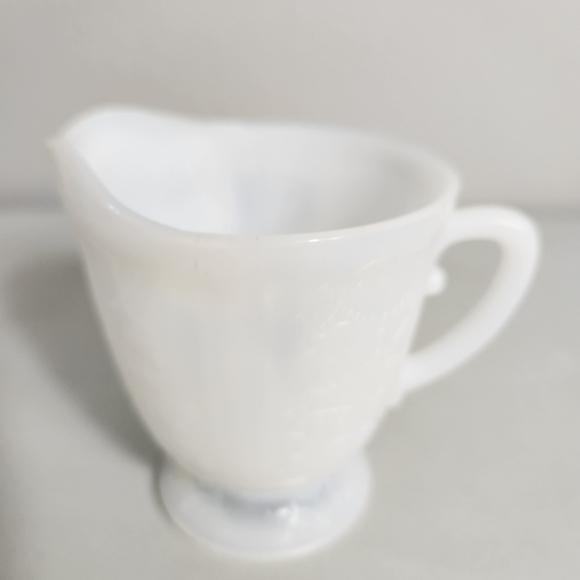 Vintage Macbeth Evans Monax Depression White Milk Glass Cream And Sugar Set - Picture 10 of 13